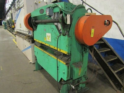 Used CHICAGO 335 Press Brakes New Jersey US | National Machinery Exchange #1498717