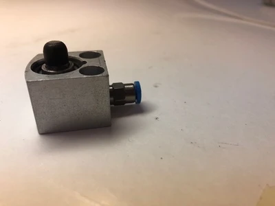 NEW Festo Does Not Apply