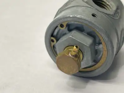 USED HUMPHREY AIR PILOTED 3-WAY VACUUM VALVE