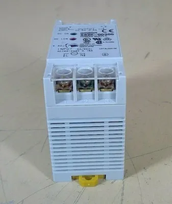 Omron S82K-00305 Power Supply 4H