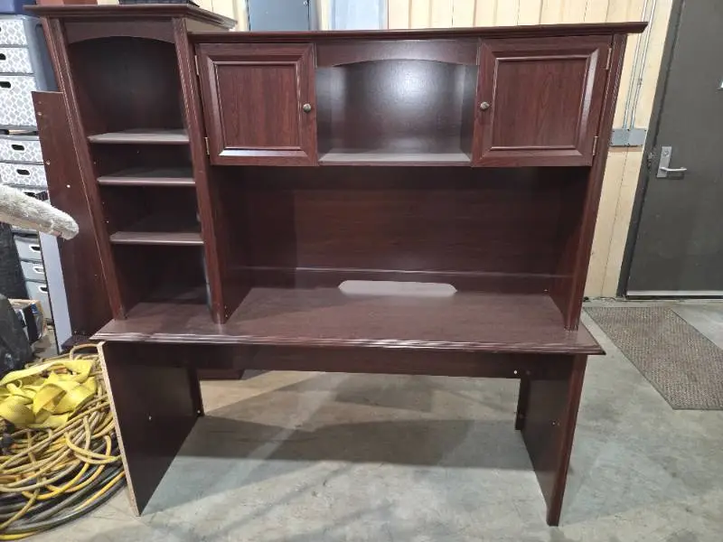 Large L-Shaped Desk