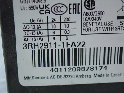 USED SIEMENS 3RH29111FA22