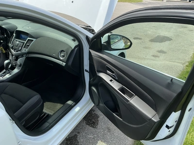 USED 2014 CHEVROLET CRUZE