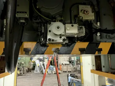 88 TON AIDA MODEL #DSF-N1-800 GAP FRAME SERVEPRO SERVO PRESS 6.3” STROKE 2015 : YOBRO #25100