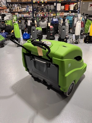 IPC 712 Vacuum Walk-Behind Sweeper NEW