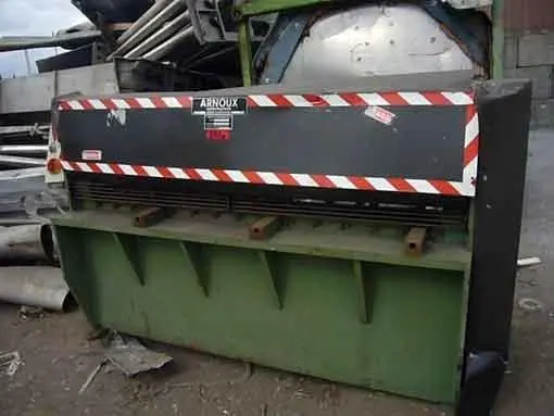 Used ARNOUX 2000 X 3 MM Sheet Metal Shears | Apt International N.V #365191