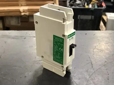 NEW CUTLER-HAMMER GI1020