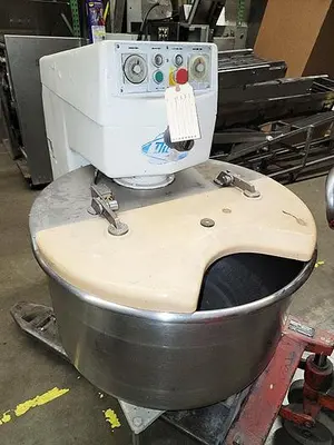 DIOSNA _UNKNOWN_ Spiral Mixer | Harvest Equipment and Fabrication Inc (7)