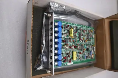 NEW IN BOX RELIANCE ELECTRIC 0-52860-2 INVERTER ANALOG CARD STOCK G285
