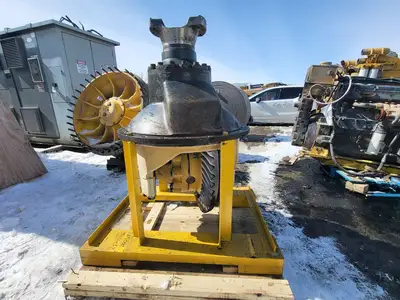 USED KOMATSU R561-22-71007