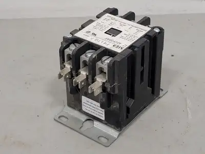 Used 2009 SIEMENS 42CF35AF Switchgears British Columbia CA | Lenmark #241122