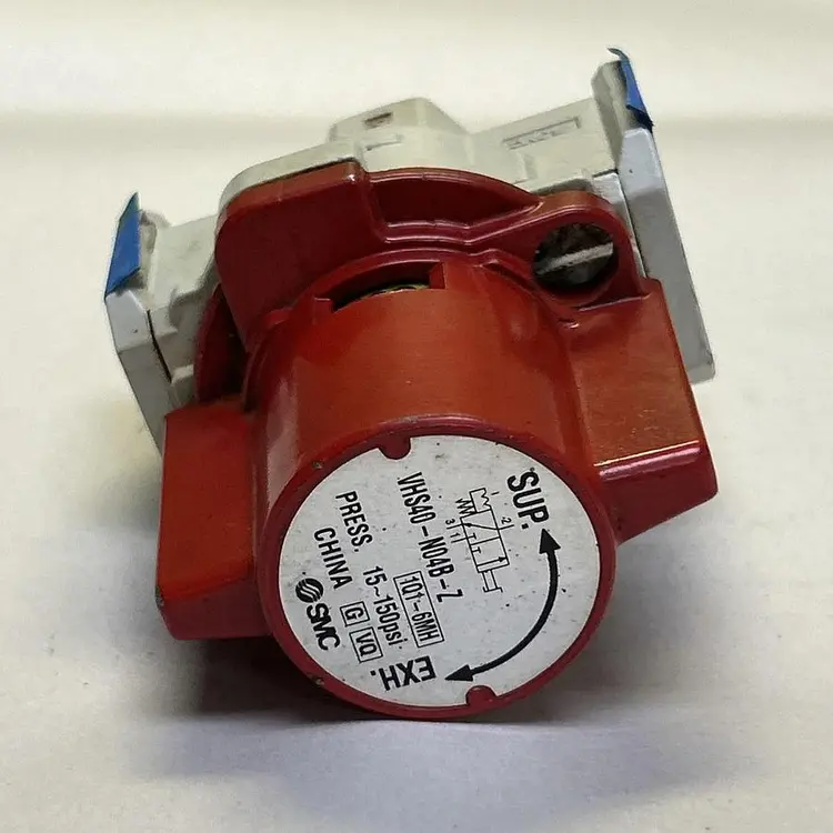 Used SMC VHS40-N04B-Z Pump & Valve Parts | Surplus Asset Holdings #1219906