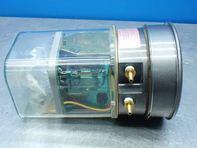 NEW DWYER 3008