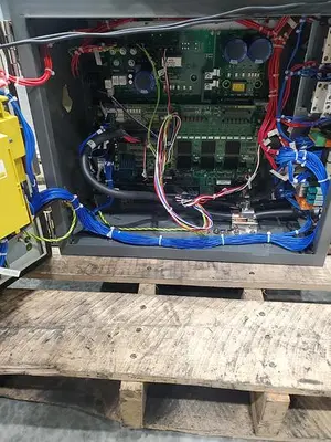 USED 2008 FANUC LR MATE 200IC/5F