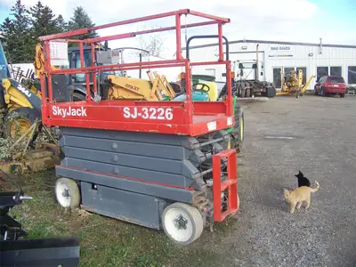 Used 2014 SKYJACK SJIII3226 Scissor Lifters Michigan US | NAS Sales #1557035