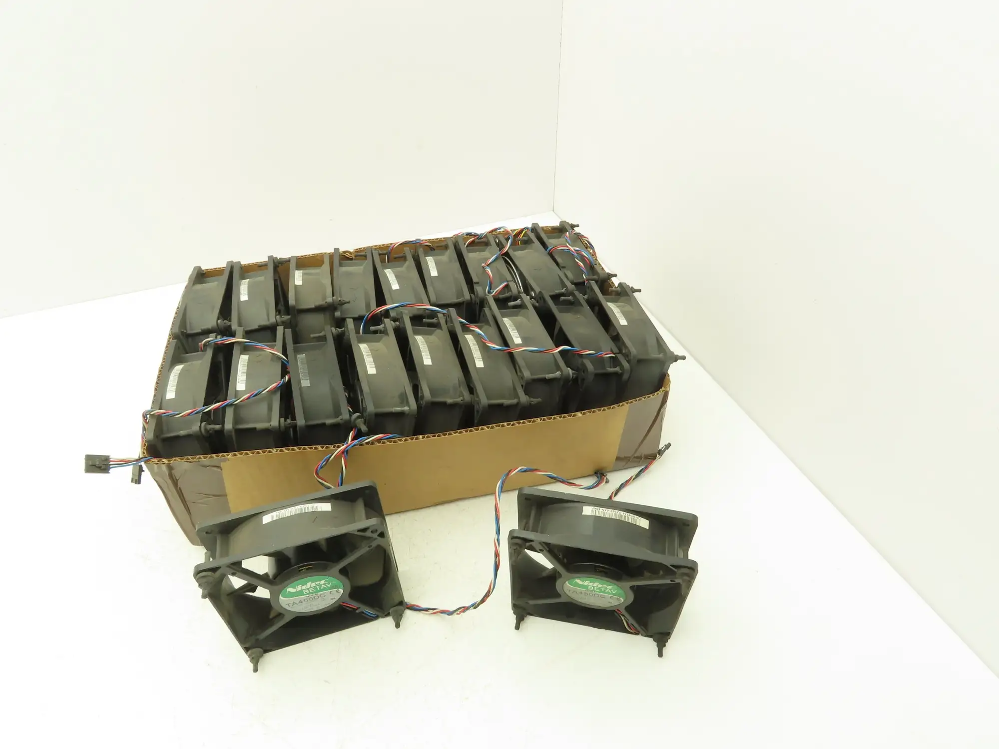 Nidec TA450DC Cooling Fan 4-1/2" 12VDC 1.40A 4-3/4" x 4-3/4" OD Lot of 20