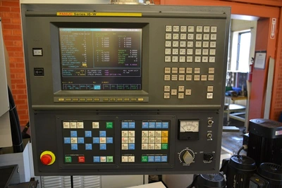 USED 1998 FANUC ROBOCUT