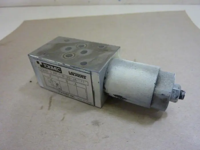 Used VICKERS DGMXI3PPCW20JAS11 Valves/Fittings Michigan US | Ideal Machinery #576029