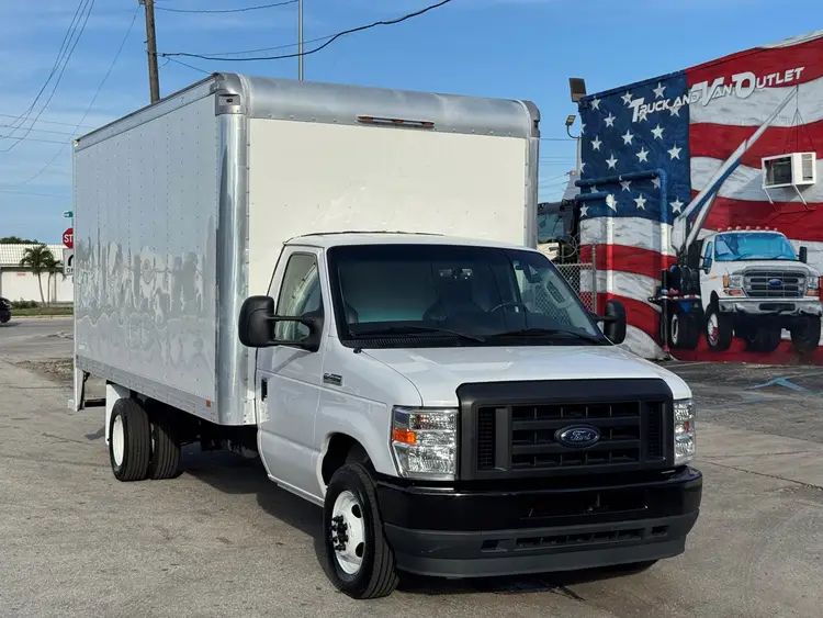 Used 2023 FORD E-450 Box trucks Florida US | Truck and Van Outlet #1509144