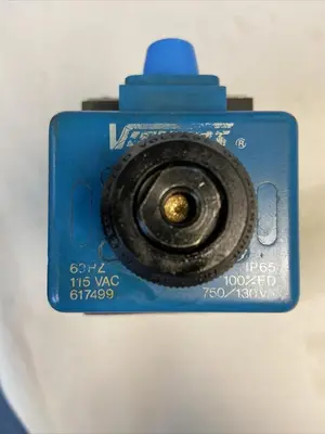 USED EATON VICKERS DG4V-5-22A-M-U-EK6-20