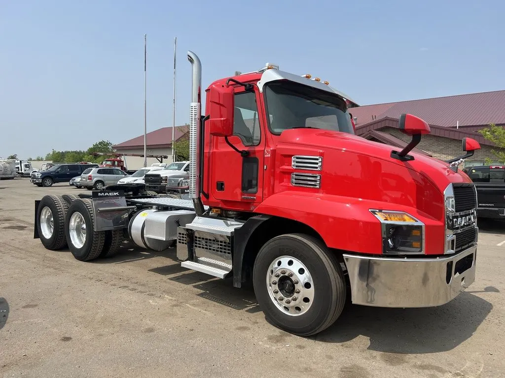 Used 2022 MACK ANTHEM Conventional trucks Minnesota US | Carco Truck & Equipment #1514273
