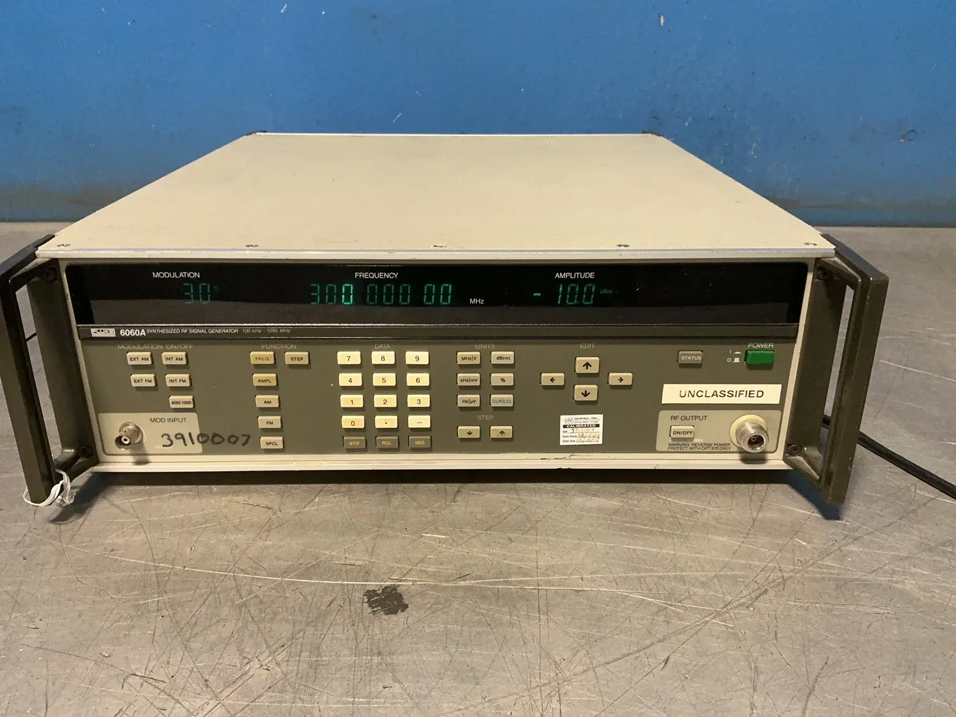 Used FLUKE 6060A Signal Generators Ohio US | HGR 24 #1463383