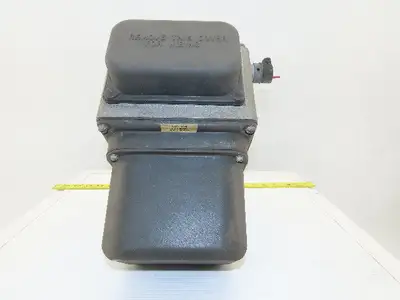 North American 1519-2 Motorized Shutoff Valve 1-1/4" NPT 100PSIG 120V