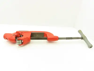 Ridgid 4-S Heavy Duty Pipe Cutter 2"-4" Capacity Accepts Extension for 2 Man Use