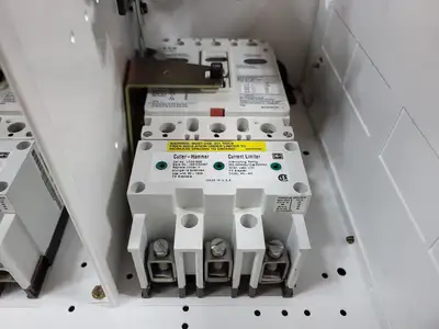 50/100 Amp Circuit Breaker HFD3050/HFD3100 Bucket for Freedom 2100 MCC Frame