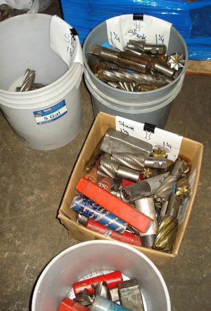 END MILLS