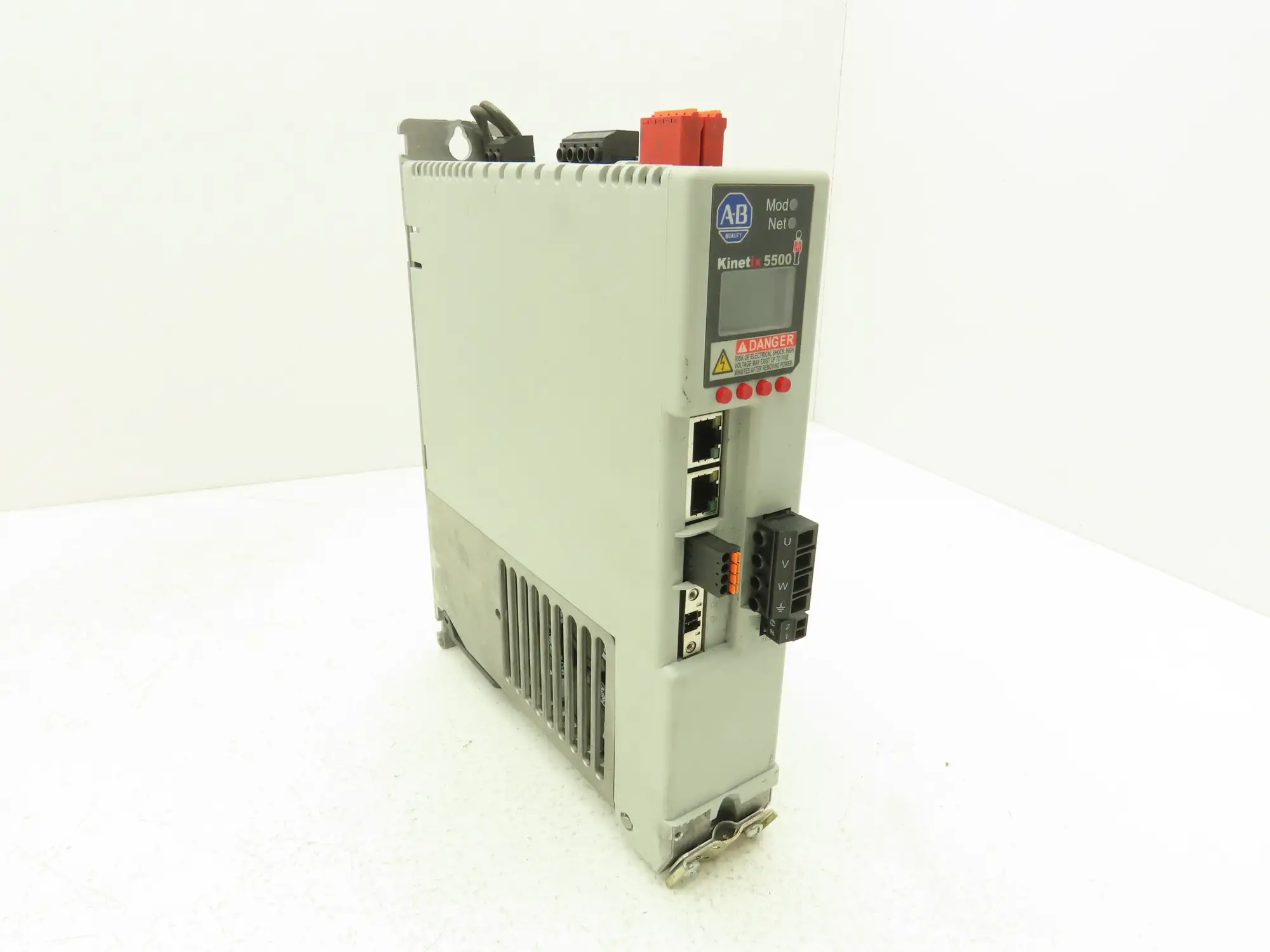 Allen Bradley 2198-H040-ERS Kinetix 5500 Servo Drive 4.0/8.3kW F/W 7.013