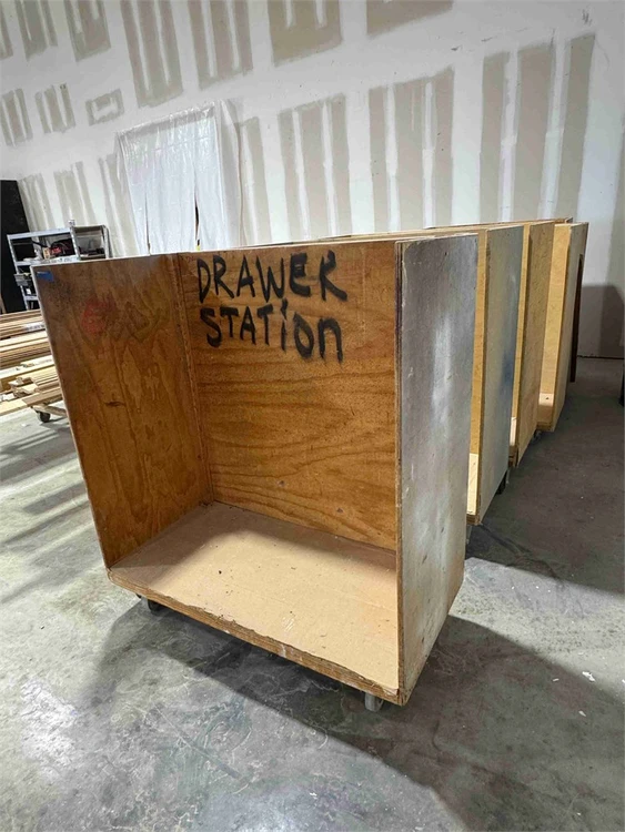 Used _UNKNOWN_ _UNKNOWN_ Woodworking Handling Equipment Texas US | MachineryMax #1249159