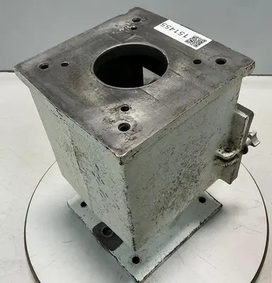 USED METAL FABRICATOR NO MODEL / NO TAG