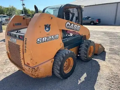 Used 2014 CASE SR250 Skid Steer Loaders Oklahoma US | Big D Heavy Equipment #1556985