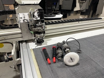 2012 topcut bullmer premiumcut CV Fabric Cutter | Charter Auctions (33)