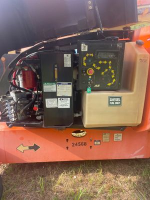 USED 2015 JLG 600AJ