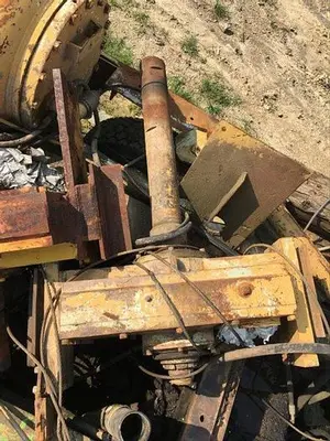 Used CHICAGO PNEUMATIC 650 TOP HEAD DRIVE Drilling Attachments Pennsylvania US | East West Machinery & Drilling #1415584