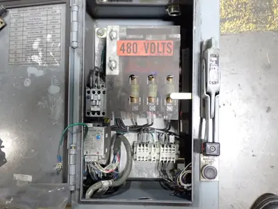 USED 2002 SQUARE D ECS1086