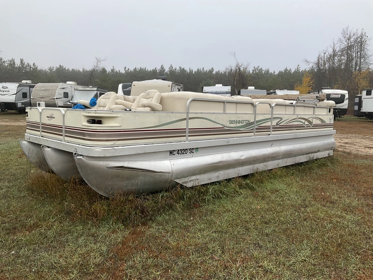 Used 2000 BENNINGTON 2575FS Boats (Misc) Michigan US | Miedema Asset Management Group #1579126
