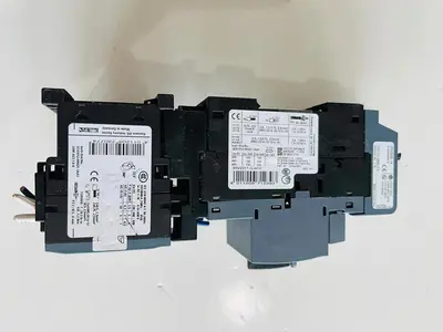 SIEMENS SIRIUS 3RV2011-0JA10 CIRCUIT / 3ZX1012-0RH21-1AA1/ 3RV2928-1K #K-813