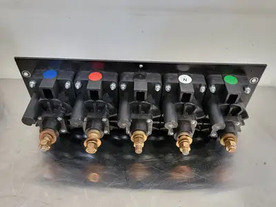 NEW CROUSE-HINDS E0400-1687