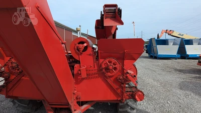 USED 1957 FORD 971