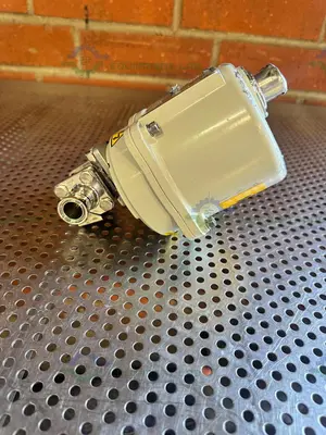 Used PROMATION P1.B-24N4-DC PRECISION ACTUATION VALVE 135 LBS /15NM W/ 3.4" VALVE Valves/Fittings California US | Equipment Lab #1418449
