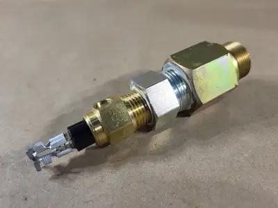 NEW VDO 323-803-001-032D