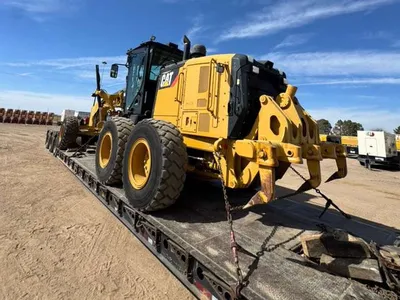 2015 Caterpillar 140M3