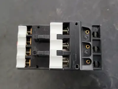 USED KLOCKNER-MOELLER Z00-2.4