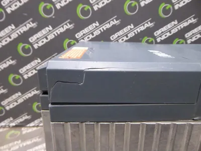 GE 6VAF343001B-A2 Variable Frequency Drive 1 HP 460V AF-300 Cracked Used