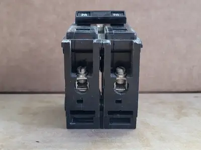 Used CUTLER-HAMMER QBHW2020 Switchgears British Columbia CA | Lenmark #1438568