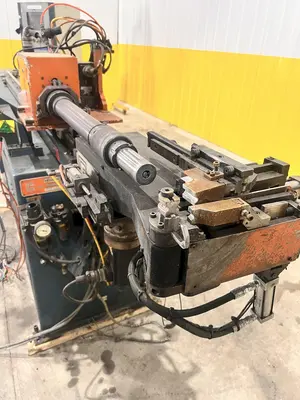 USED EATON LEONARD VB50HPCAPACITY, TUBE DIAMETER ... .625" X .083" WALL