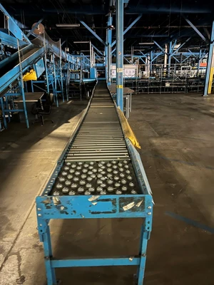 Interlake 24 in. x 55 ft. Powered Roller Conveyor